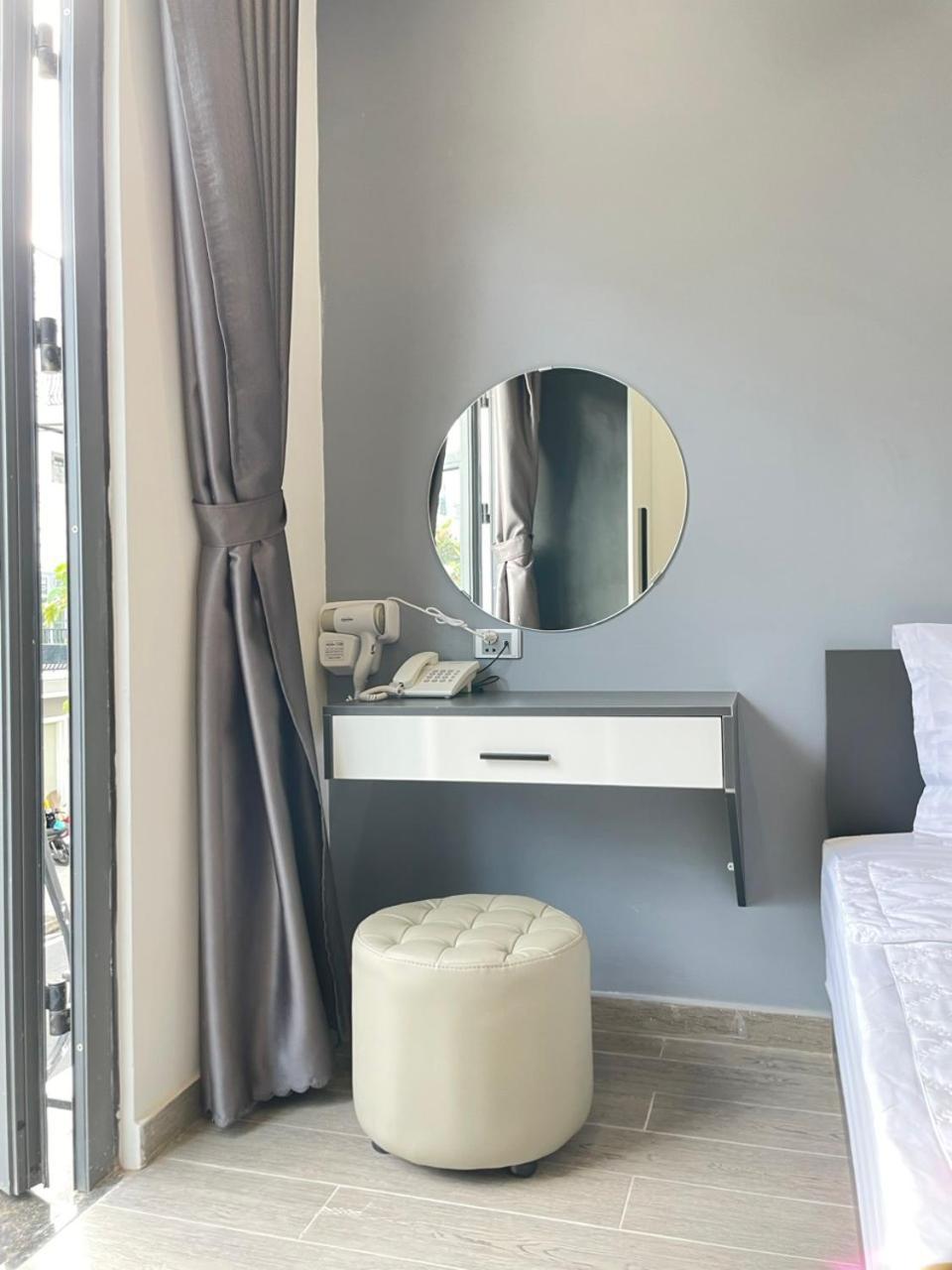 Tay Ninh City Hotel Отель Tay Ninh