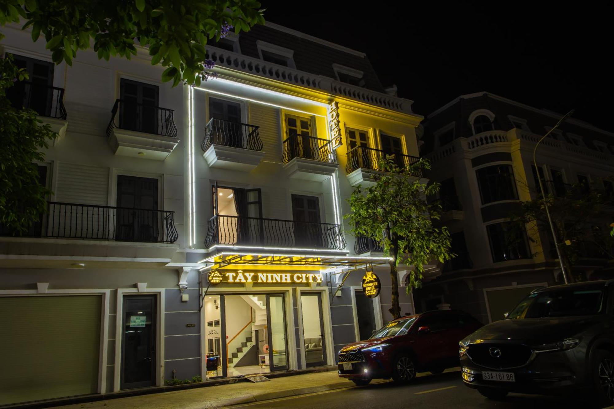 Отель Tay Ninh City Hotel